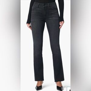 NWT- Joe's Jeans Woman's Black High Rise Curvy Bootcut Jeans size 28